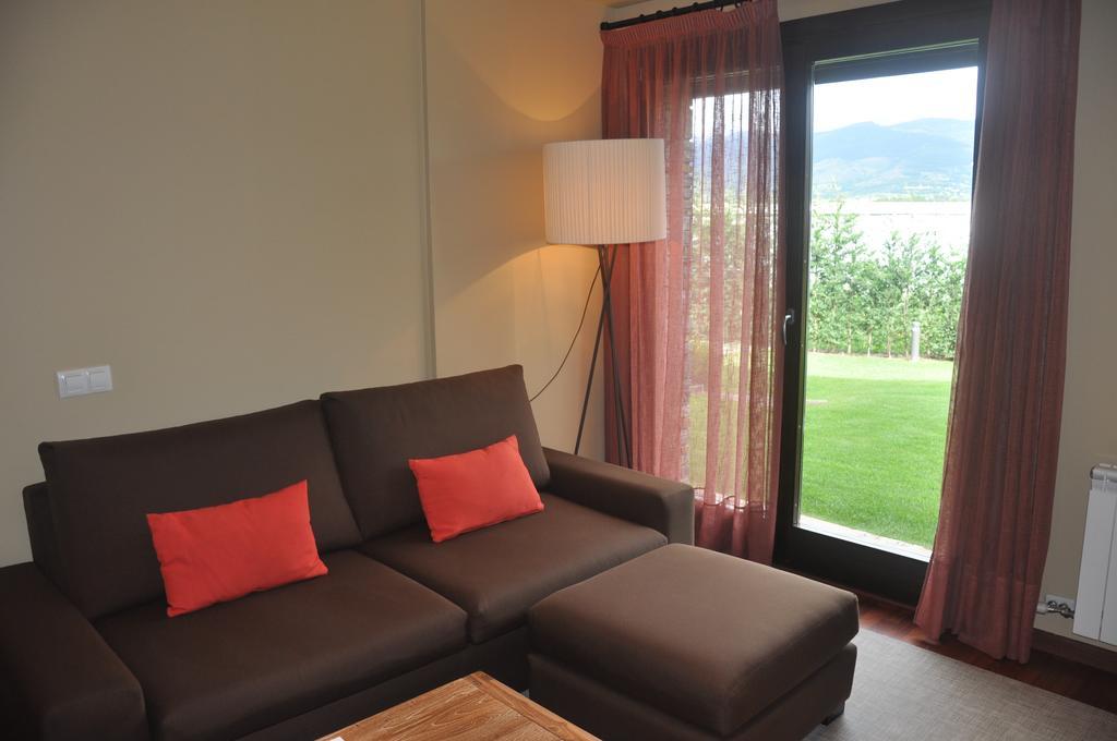 Apartaments Turistics Puigcerda - La Closa Room photo