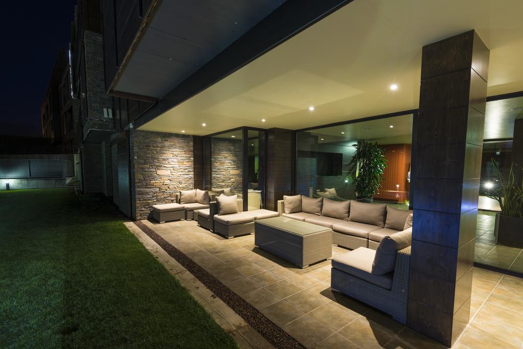Apartaments Turistics Puigcerda - La Closa Exterior photo